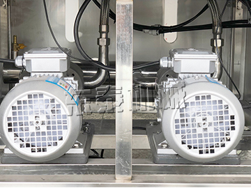 半自動電氣結(jié)合BSB雙頭油類灌裝機